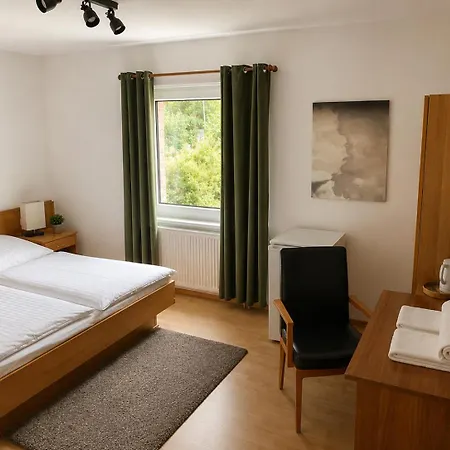 Messeappartementhaus Direkt An Der A7 Guest house Bockenem
